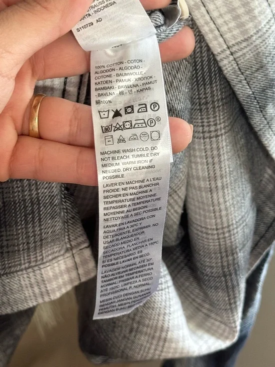 NWT Levi's Men's Blue Plaid Button-Down Shirt | Medium - Picture 6 of 7